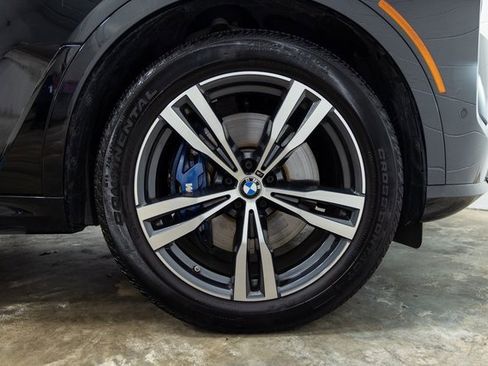 Certified 2025 BMW X7 M60i image 29