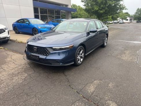 Used 2024 Honda Accord EX image 33