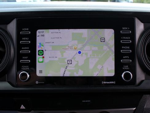 Used 2022 Toyota Tacoma SR image 27