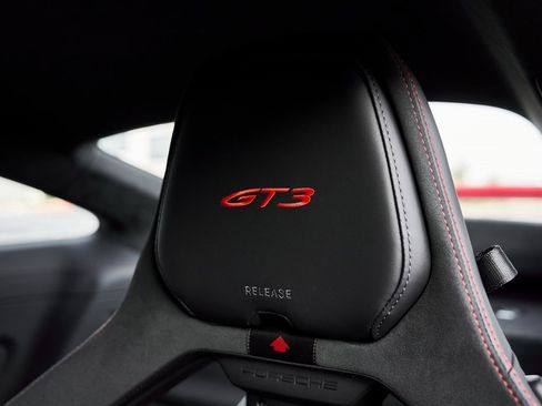 Used 2025 Porsche 911 GT3 w/ Chrono Package image 44