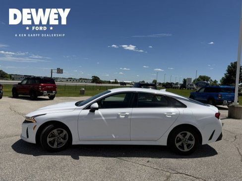 Used 2022 Kia K5 LXS FWD image 5