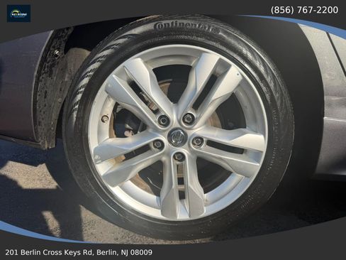 Used 2019 Nissan Sentra SR FWD image 35