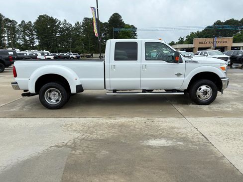 Used 2016 Ford F350 Lariat w/ Lariat Interior Package AWD/4WD image 5