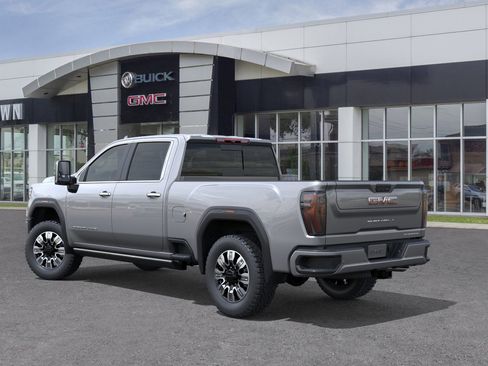 New 2026 GMC Sierra 2500 Denali w/ Denali Reserve Package image 3
