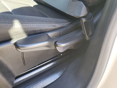 Used 2023 Chevrolet Colorado W/T image 20