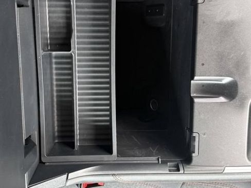Used 2025 Ford Expedition Active RWD image 29