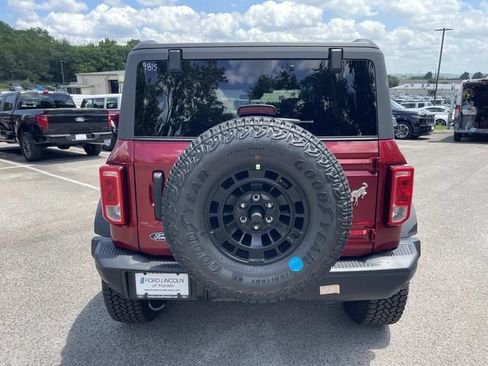 New 2026 Ford Bronco Big Bend w/ Black Diamond Package AWD/4WD image 4