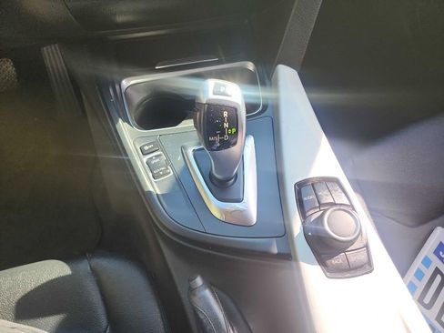 Used 2015 BMW 320i xDrive Sedan image 22