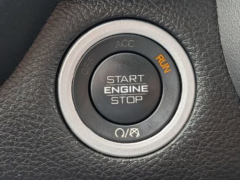 Used 2024 RAM 1500 Big Horn AWD/4WD image 26