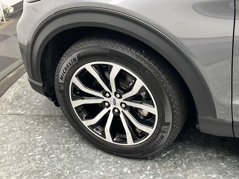 Certified 2025 Ford Explorer ST-Line AWD/4WD image 36
