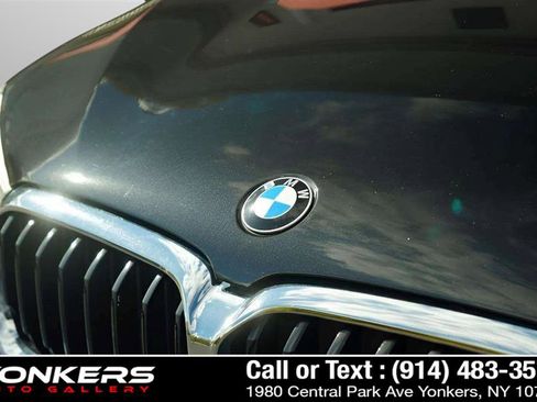 Used 2022 BMW 540i xDrive w/ Premium Package image 53