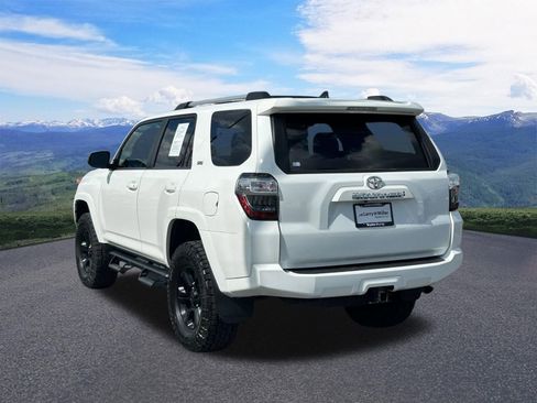 Used 2023 Toyota 4Runner SR5 AWD/4WD image 3