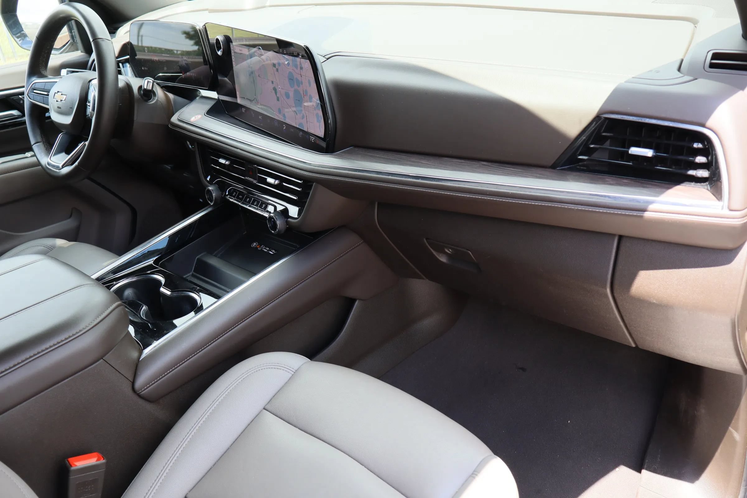 Used 2025 Chevrolet Tahoe LT RWD image 31