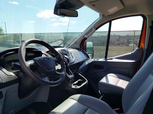Used 2019 Ford Transit 150 148 Low Roof RWD image 17