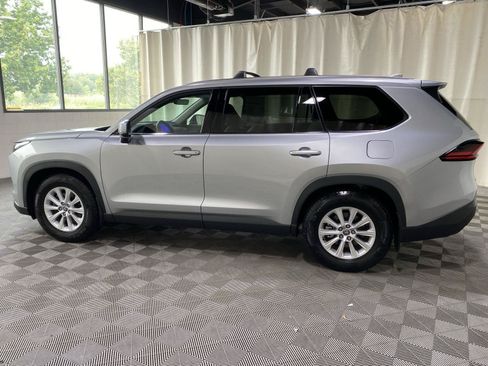Certified 2025 Toyota Grand Highlander AWD Hybrid image 9