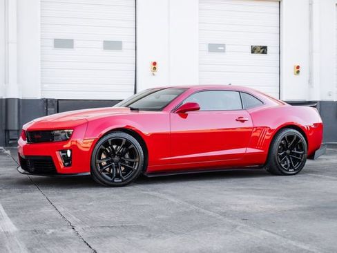 Used 2010 Chevrolet Camaro SS w/ RS Package image 36