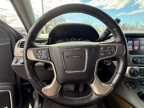 Used 2019 GMC Yukon XL Denali w/ Denali Ultimate Package image 14