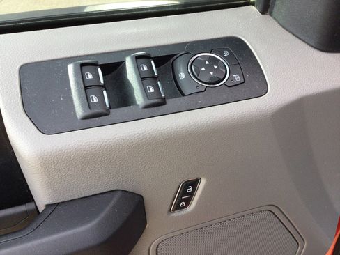 Used 2019 Ford F150 XL w/ Equipment Group 101A Mid image 8