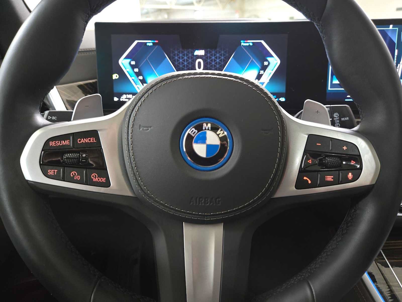 Used 2025 BMW X5 xDrive50e w/ M Sport Package AWD/4WD image 24