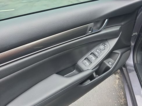 Used 2019 Honda Accord Sport image 20