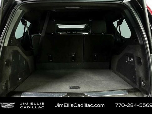 Certified 2024 Cadillac Escalade ESV Premium Luxury image 33