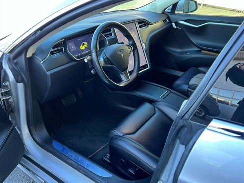 Used 2018 Tesla Model S 75D image 9