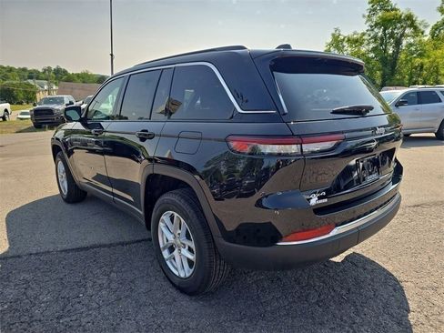 New 2025 Jeep Grand Cherokee Laredo X w/ Luxury Tech Group I image 6