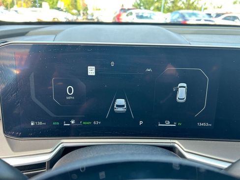 Used 2025 Kia Sorento SX Prestige image 16