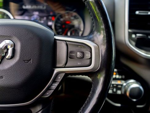 Used 2020 RAM 1500 Lone Star AWD/4WD image 14