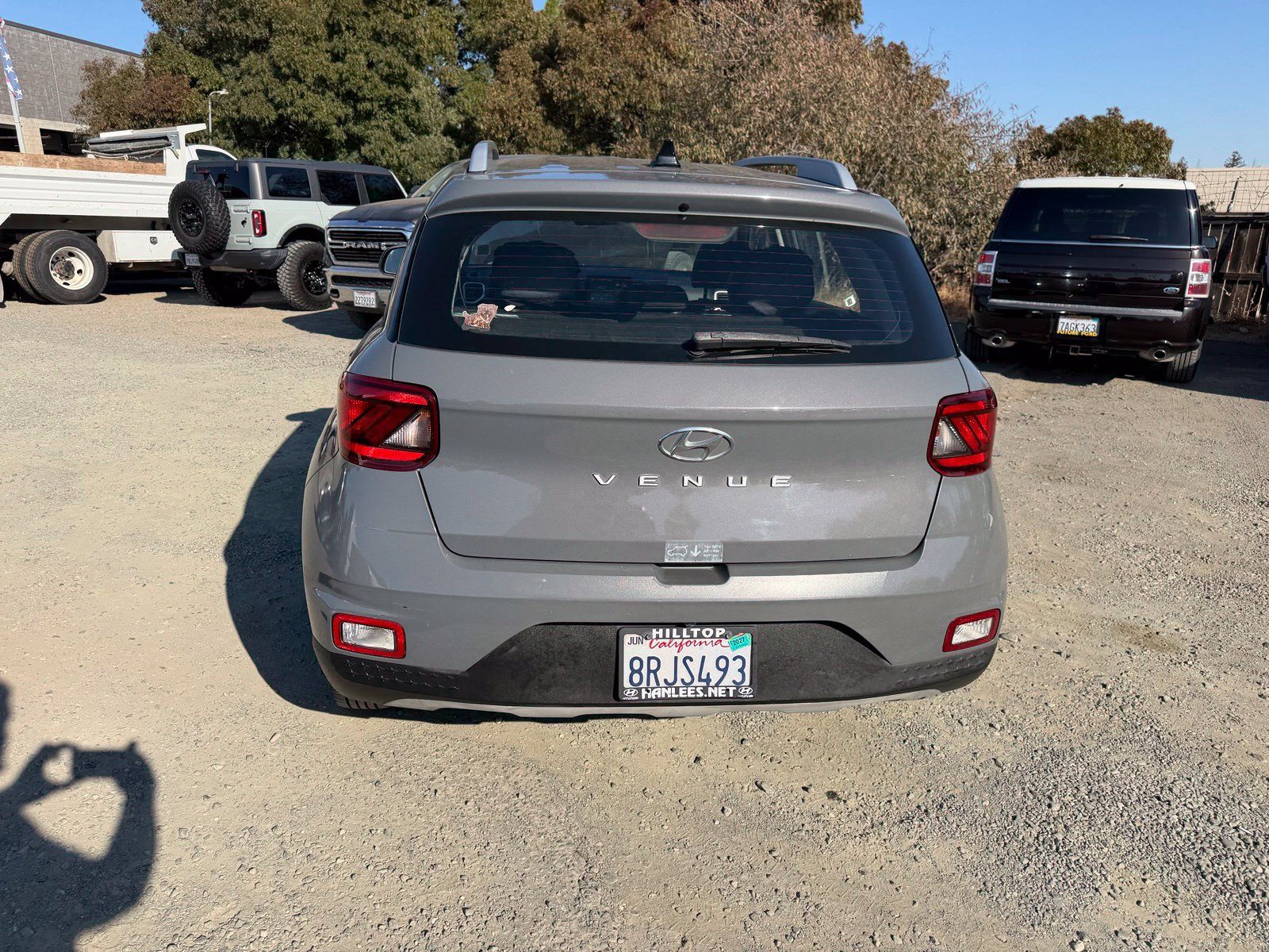 Used 2020 Hyundai Venue SEL FWD image 4