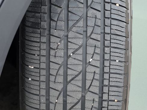 Certified 2020 Toyota Highlander Limited image 5