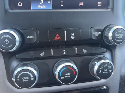 Used 2022 RAM 2500 Big Horn w/ Level A Equipment Group AWD/4WD image 27