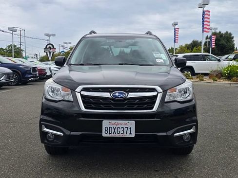 Used 2018 Subaru Forester 2.5i Premium AWD/4WD image 2