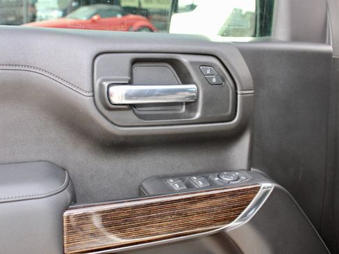 Used 2021 Chevrolet Silverado 1500 Custom Trail Boss image 19