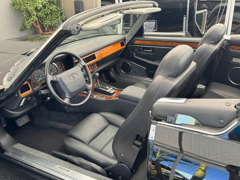 Used 1995 Jaguar XJS 4.0 Convertible RWD image 16