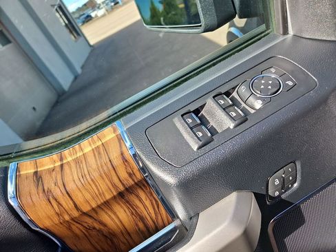 Used 2019 Ford F150 Lariat AWD/4WD image 11