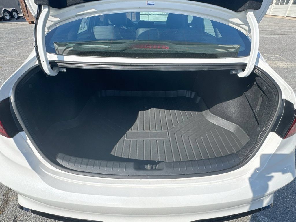 Certified 2023 Kia Forte GT-Line FWD image 24