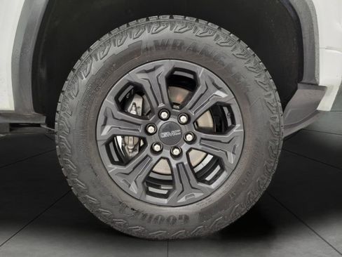 Used 2023 GMC Canyon Elevation w/ Elevation Premium Package image 10