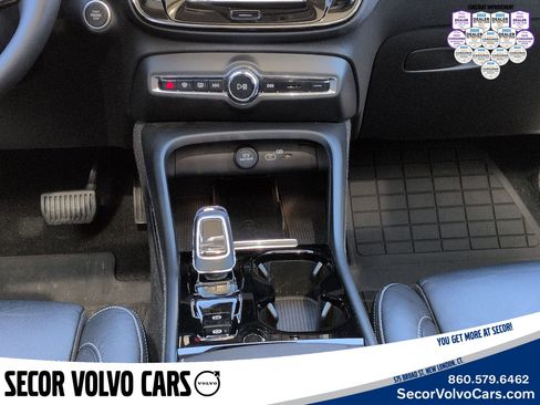 Used 2023 Volvo XC40 B5 Plus w/ Driver Assist Package image 13