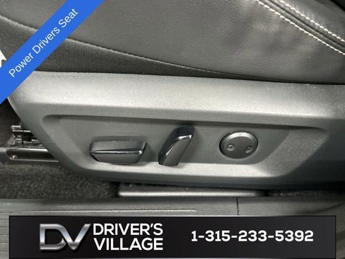Used 2023 Nissan Rogue SL w/ SL Premium Package AWD/4WD image 10