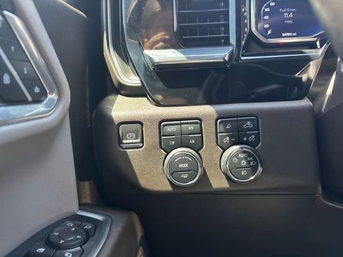 Certified 2023 Chevrolet Silverado 1500 LTZ w/ LTZ Convenience Package II AWD/4WD image 17