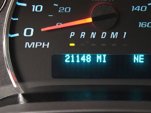 Used 2025 Chevrolet Express 3500 LT w/ LT Preferred Equipment Group image 11