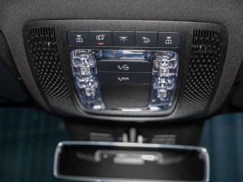 Certified 2025 Mercedes-Benz GLB 250 image 26