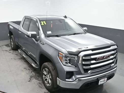 Used 2021 GMC Sierra 1500 SLE w/ X31 Off-Road Package AWD/4WD image 23