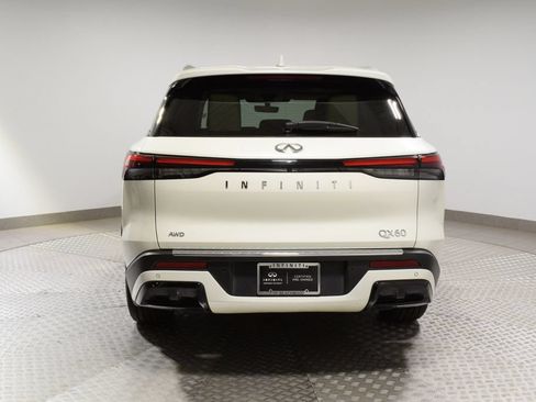 Certified 2023 INFINITI QX60 Luxe w/ Performance Audio Package AWD/4WD image 13