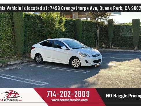 Used 2016 Hyundai Accent SE w/ Option Group 02 image 2