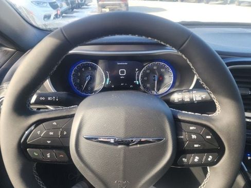 New 2026 Chrysler Pacifica Select w/ S Appearance Package image 14