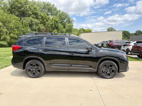 Certified 2023 Subaru Ascent Onyx Edition Limited AWD/4WD image 7