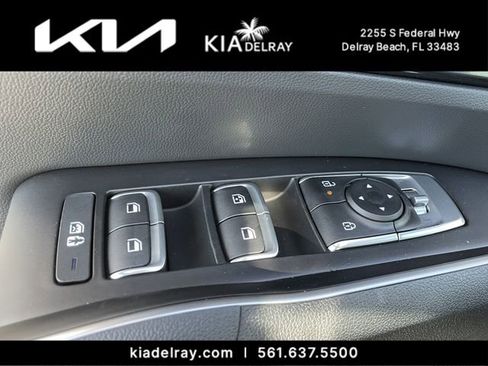 New 2026 Kia Sorento S w/ S Panoramic Sunroof Package FWD image 16