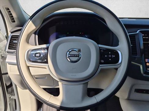 Used 2023 Volvo XC90 B5 Core AWD/4WD image 30